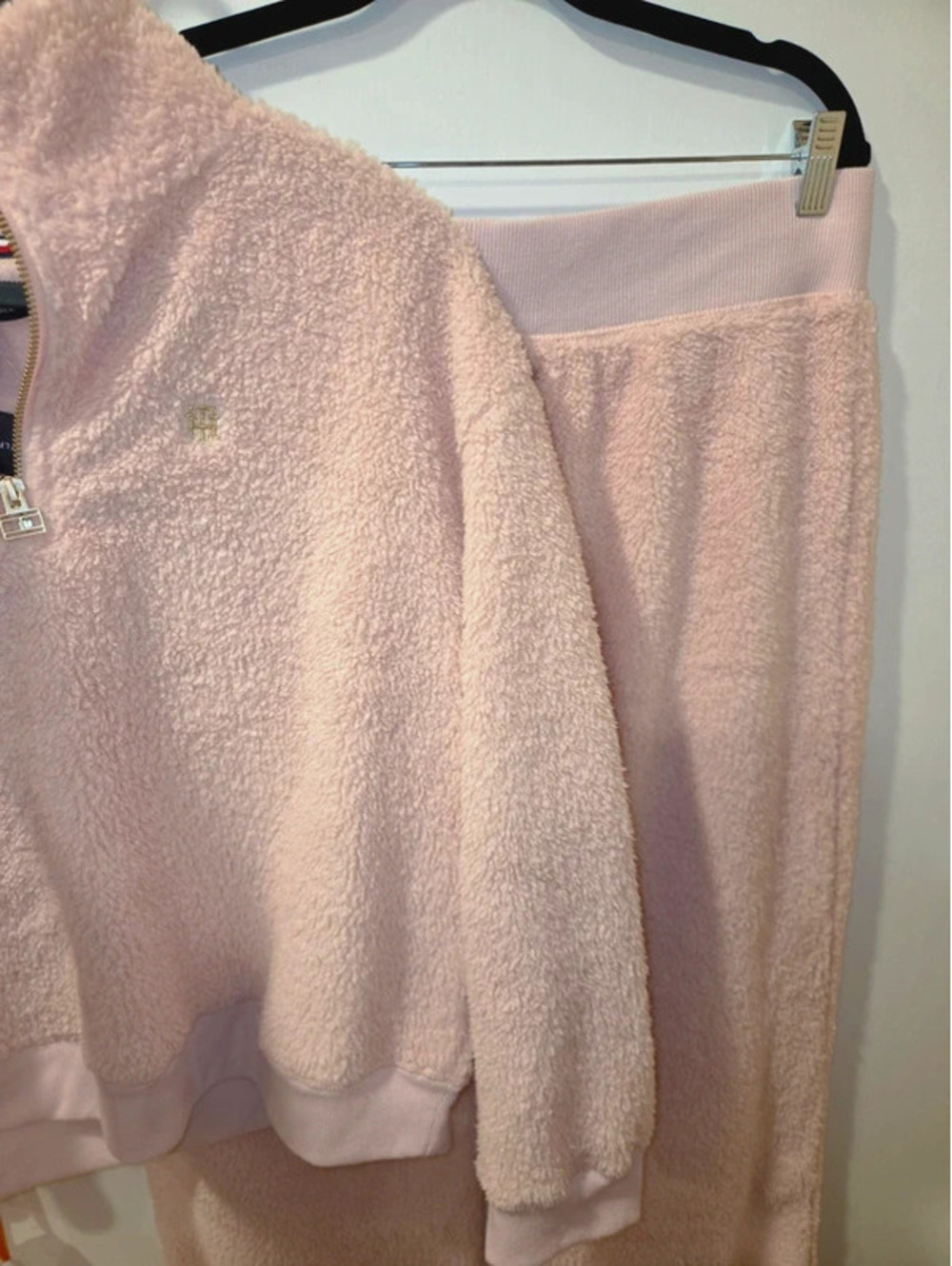 Tommy hilfiger sweatsuit xl